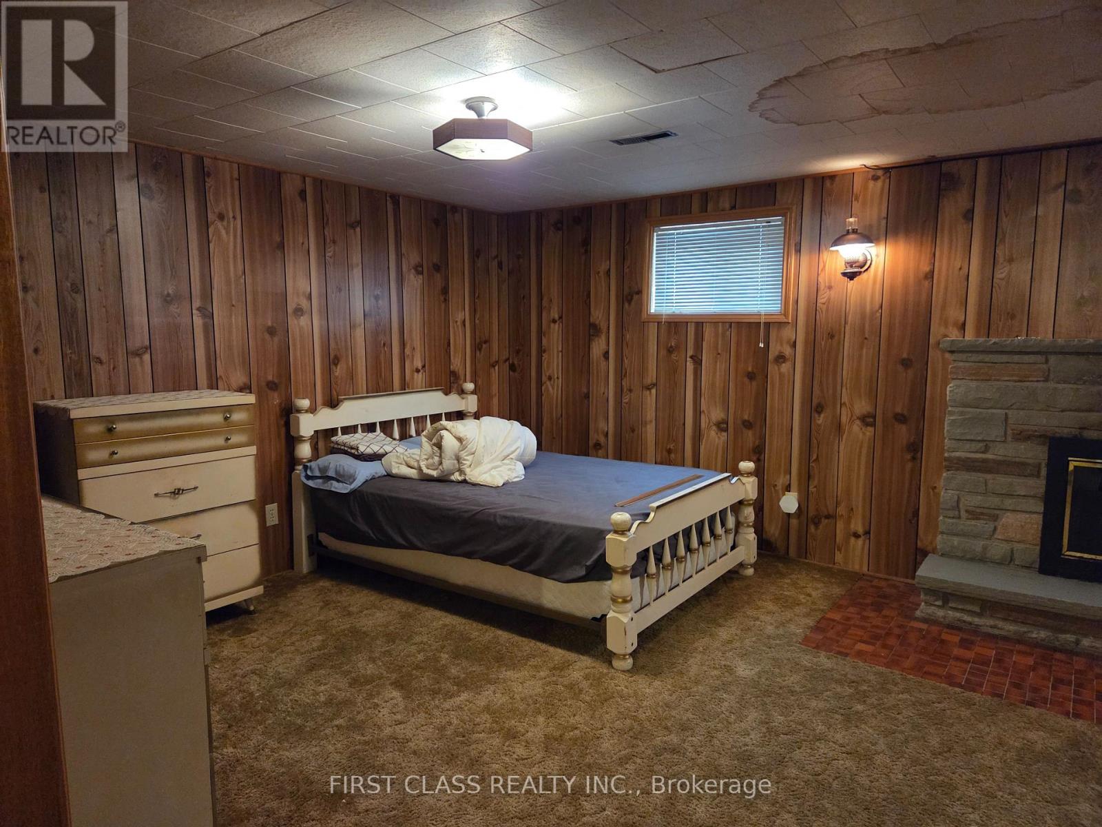 1622 Anworld Court, Mississauga, Ontario  L4W 2V9 - Photo 22 - W12662674