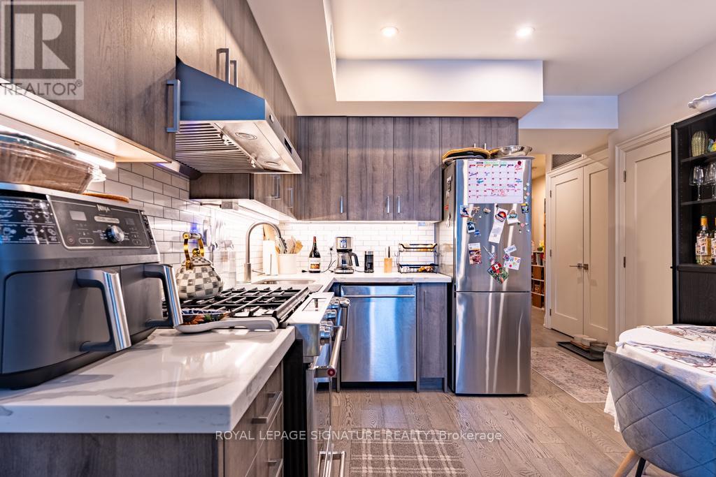 1 - 398 Westmoreland Avenue N, Toronto (Dovercourt-Wallace Emerson-Junction), Ontario  M6H 3A7 - Photo 7 - W12662680