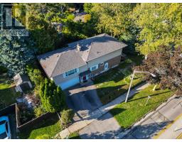 214 VANCE DRIVE, Oakville, Ontario