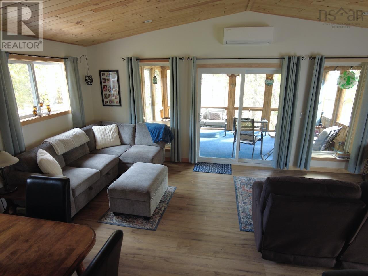 1402 Kolbec Road, Kolbec, Nova Scotia  B0M 1P0 - Photo 13 - 202600052