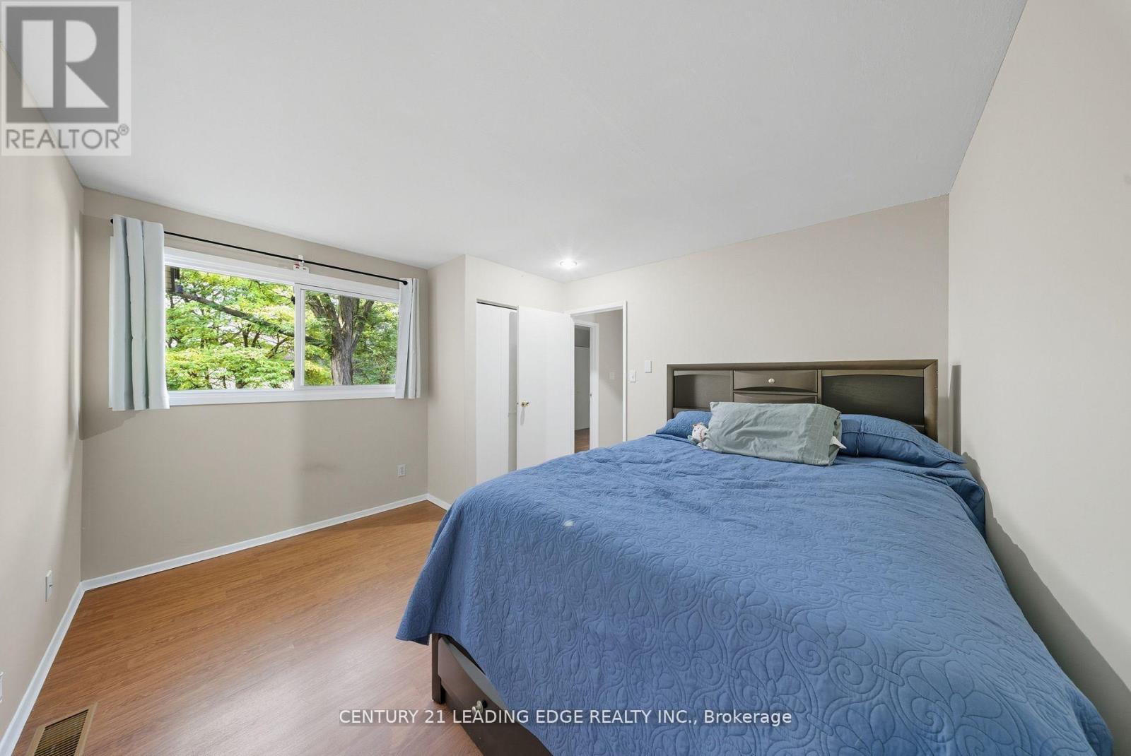 416 Scottsdale Drive, Guelph, Ontario  N1G 2Z8 - Photo 10 - X12662704