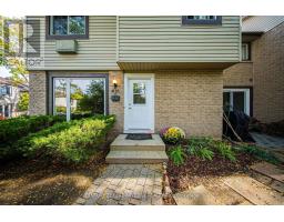 416 SCOTTSDALE DRIVE, Guelph, Ontario