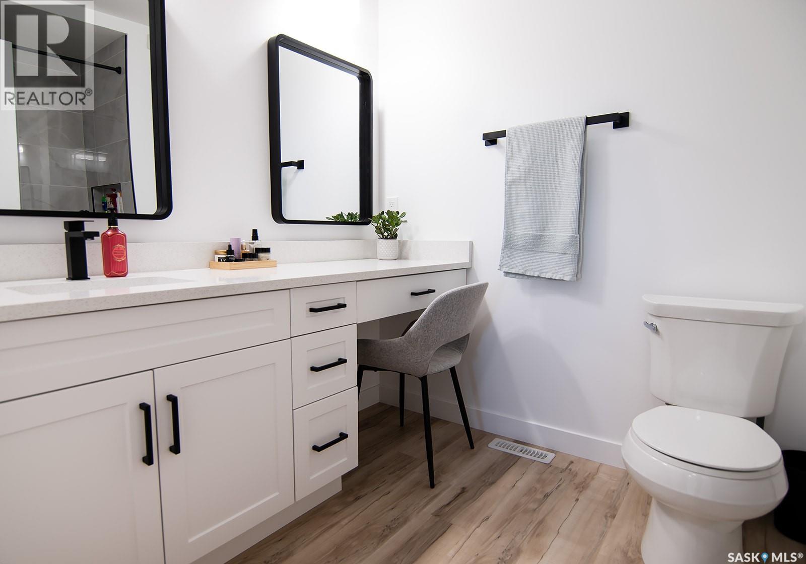 5245 Green Quartz Bay, Regina, Saskatchewan  S4V 3T1 - Photo 21 - SK026173