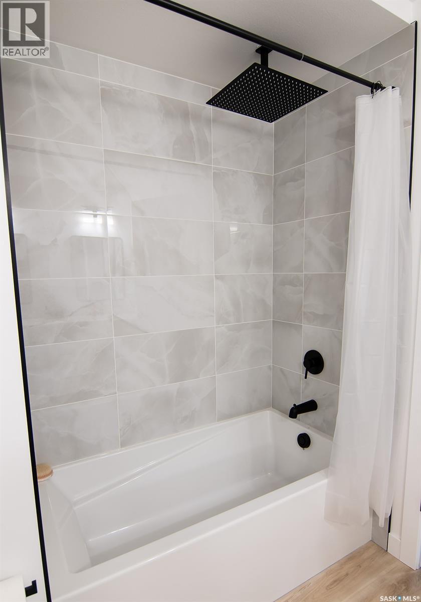 5245 Green Quartz Bay, Regina, Saskatchewan  S4V 3T1 - Photo 22 - SK026173