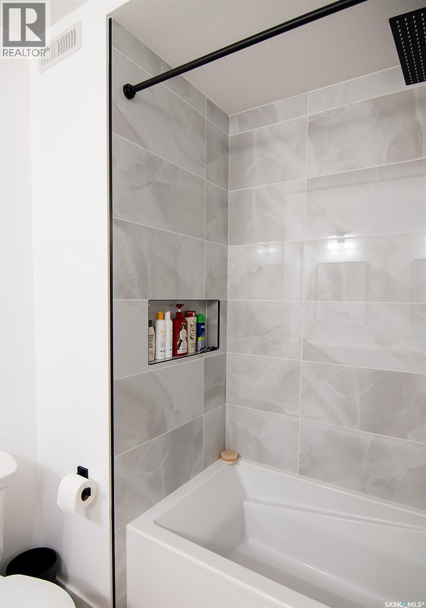 5245 Green Quartz Bay, Regina, Saskatchewan  S4V 3T1 - Photo 23 - SK026173