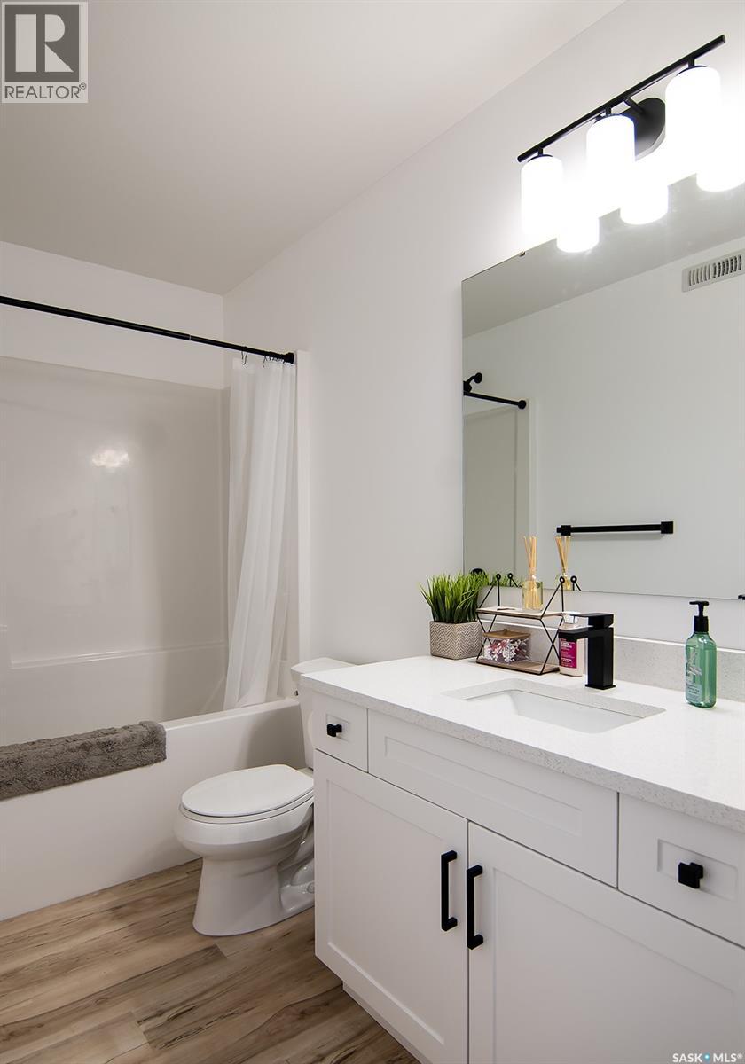 5245 Green Quartz Bay, Regina, Saskatchewan  S4V 3T1 - Photo 26 - SK026173