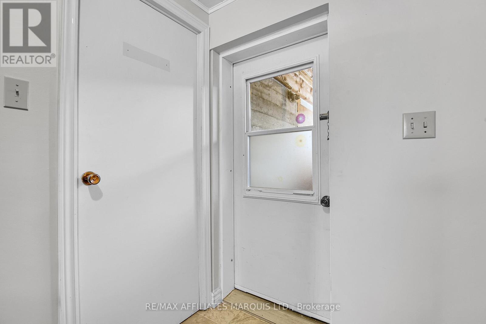 20391 Park Crescent, South Glengarry, Ontario  K0C 1L0 - Photo 23 - X12662812