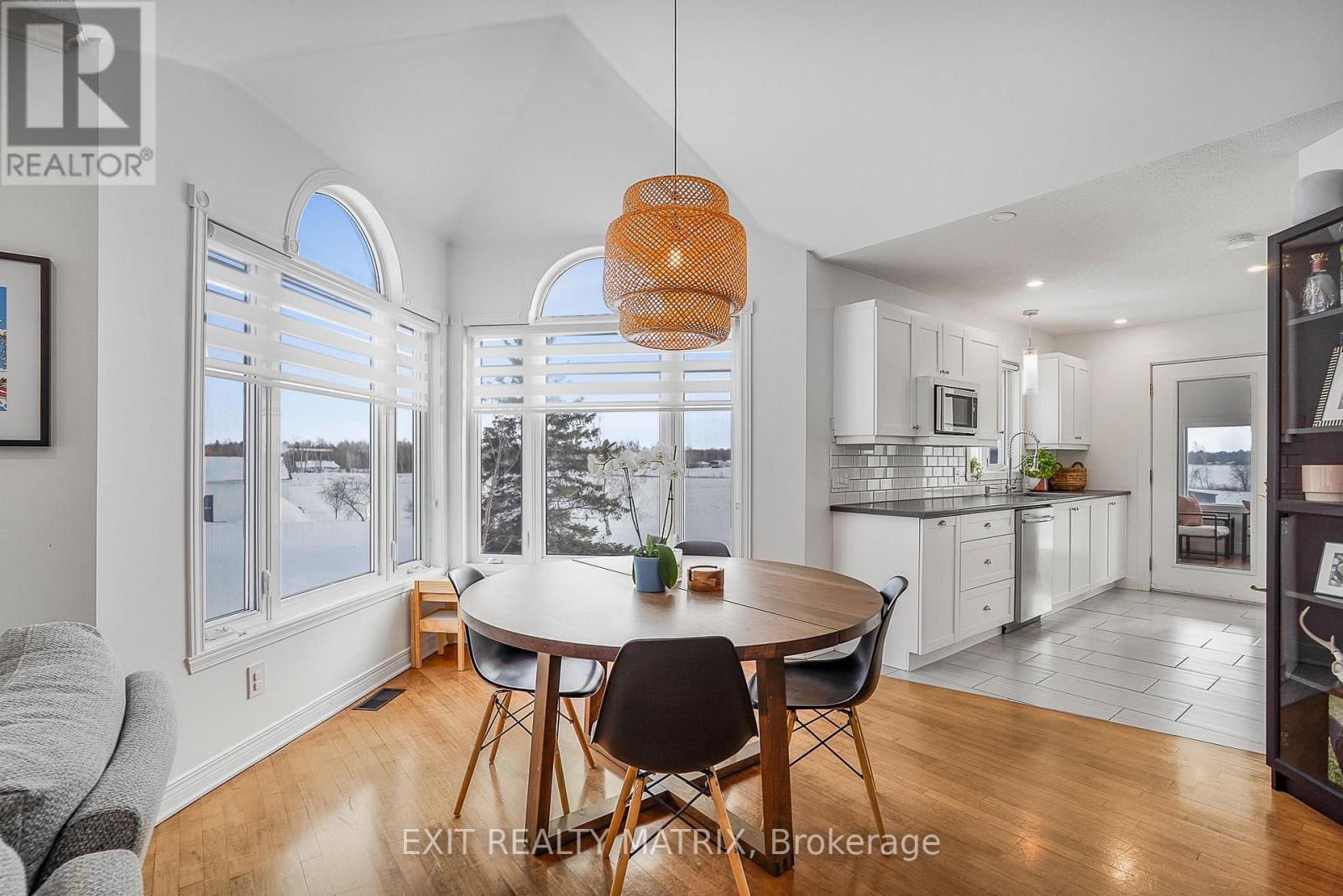 1540 Sandy Hill Road, Champlain, Ontario  K6A 2R2 - Photo 9 - X12662924