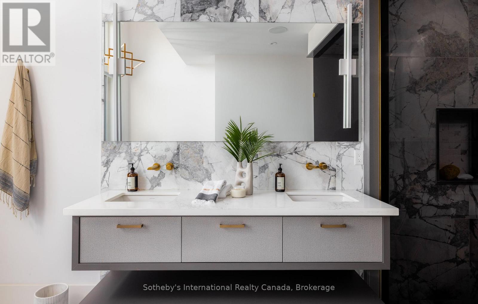 149 Landry Lane, Blue Mountains, Ontario  N0H 2P0 - Photo 18 - X12662818