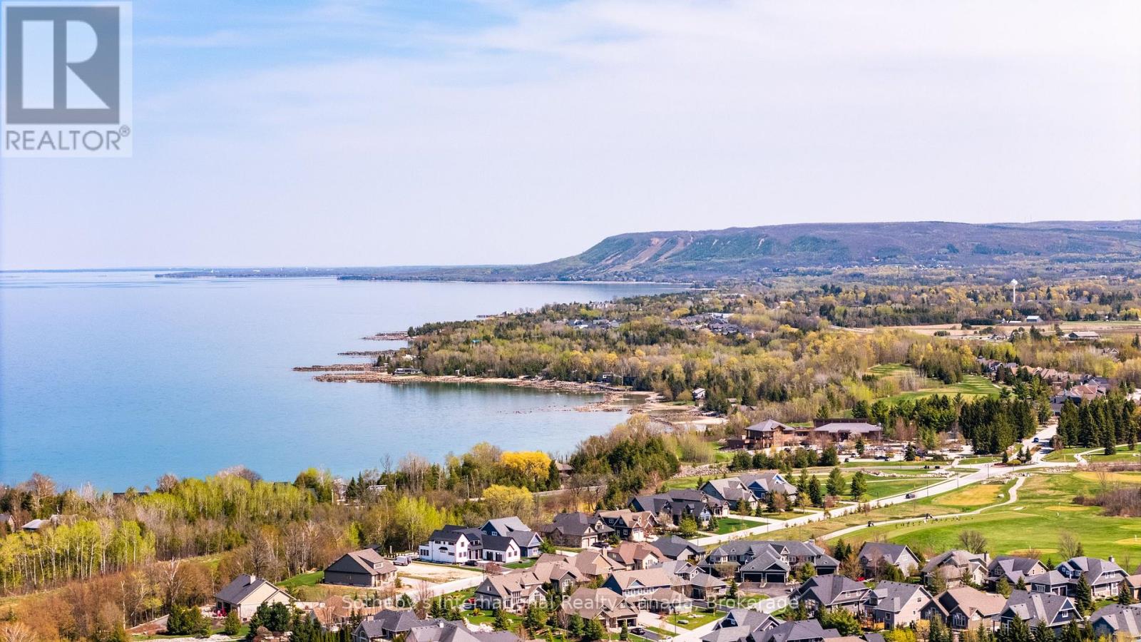 149 Landry Lane, Blue Mountains, Ontario  N0H 2P0 - Photo 38 - X12662818