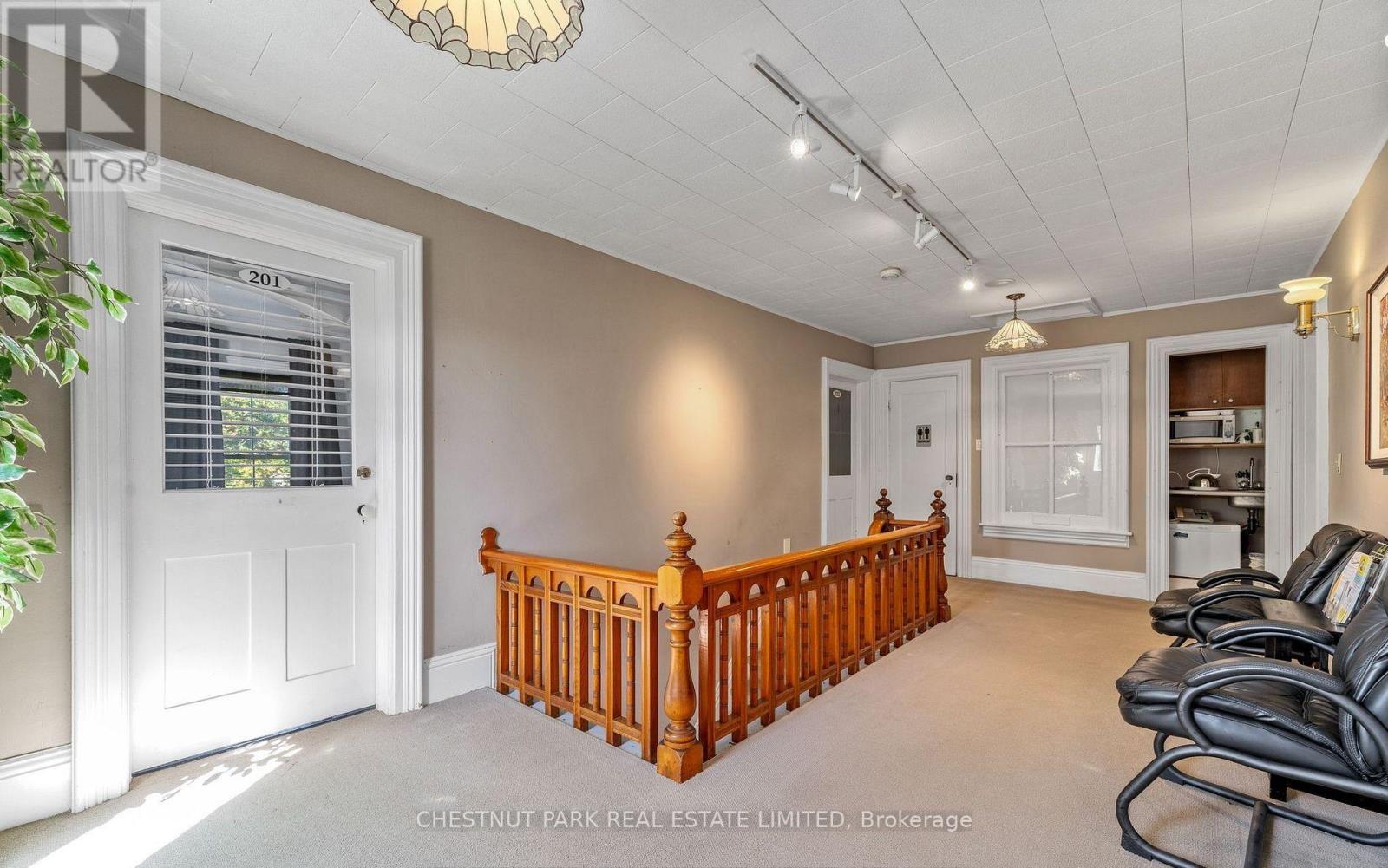 13360 Loyalist Parkway, Prince Edward County (Hallowell Ward), Ontario  K0K 2T0 - Photo 23 - X12662730