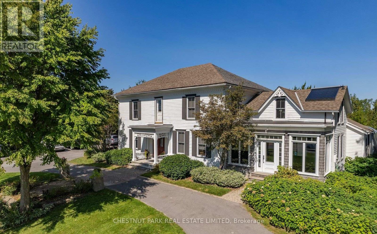 13360 Loyalist Parkway, Prince Edward County (Hallowell Ward), Ontario  K0K 2T0 - Photo 4 - X12662730