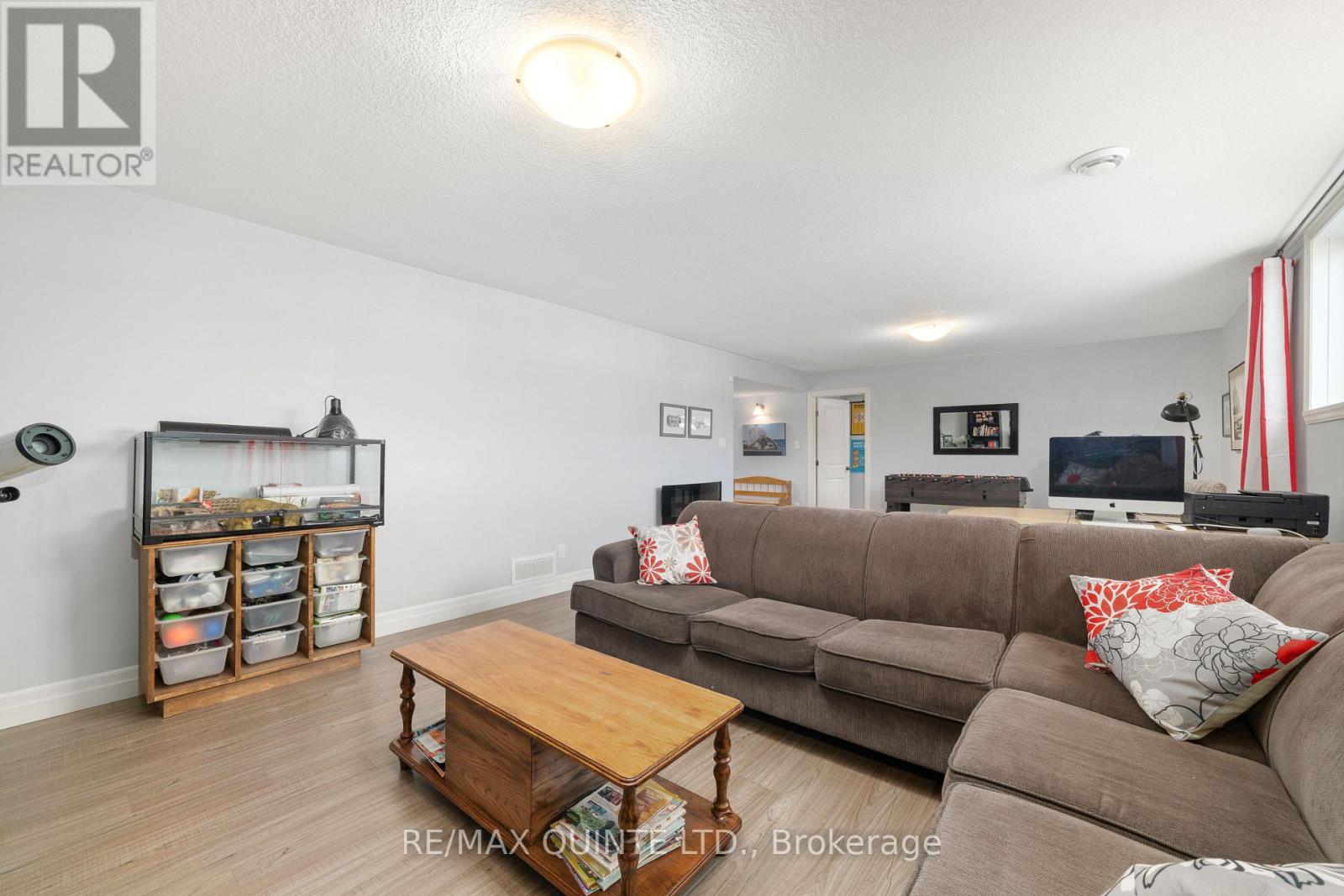 56 Mcintosh Crescent, Quinte West, Ontario  K8V 0G1 - Photo 33 - X12662816