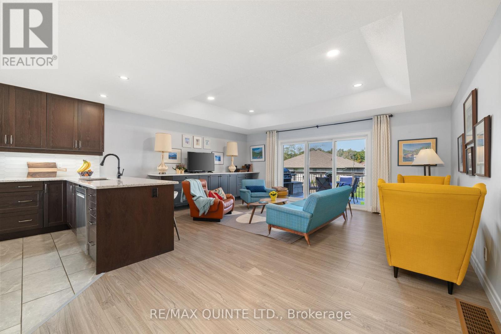 56 Mcintosh Crescent, Quinte West, Ontario  K8V 0G1 - Photo 7 - X12662816