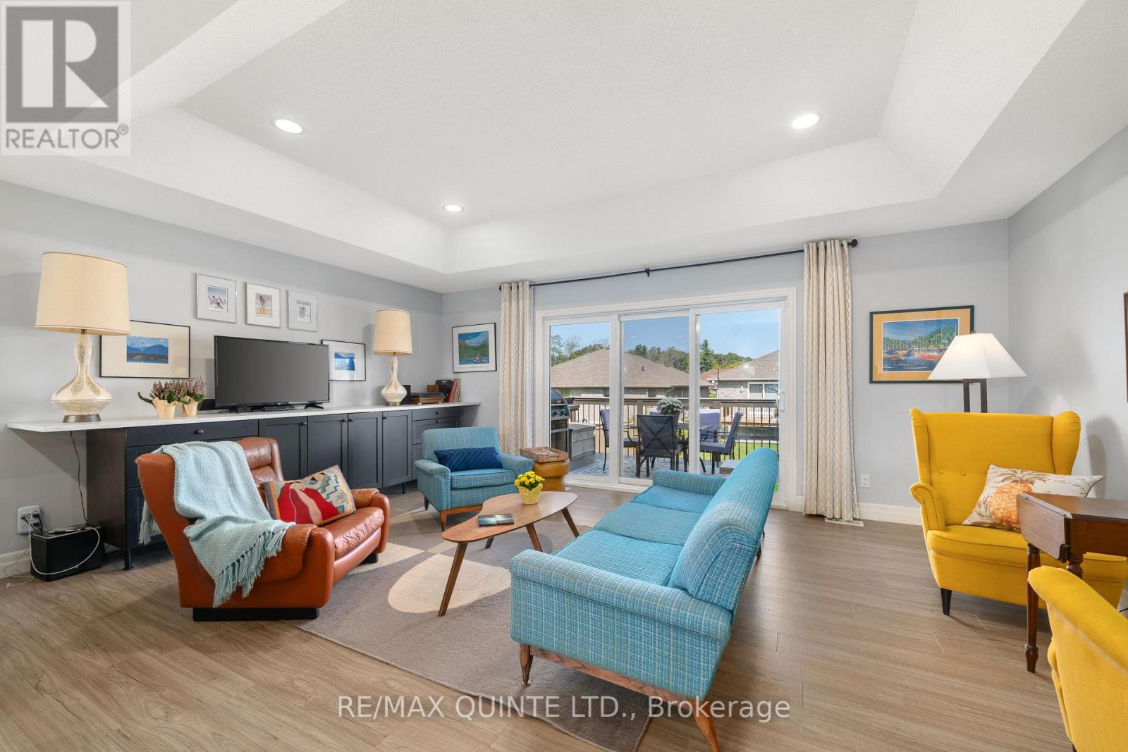 56 Mcintosh Crescent, Quinte West, Ontario  K8V 0G1 - Photo 8 - X12662816