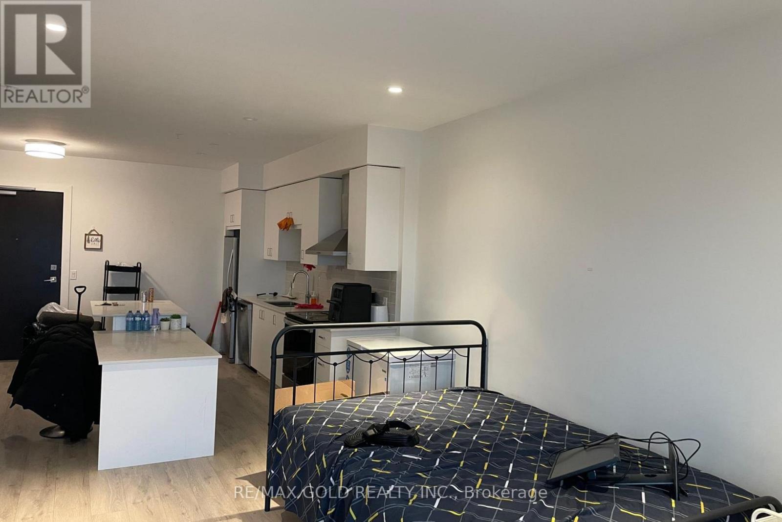 1612 - 15 Glebe Street, Cambridge, Ontario  N1S 0C3 - Photo 9 - X12656742