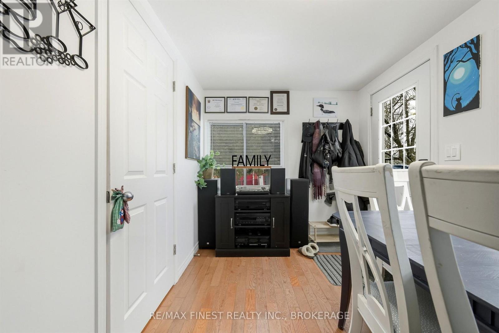 1537 County Road 2, Front Of Yonge, Ontario  K0E 1R0 - Photo 22 - X12662808