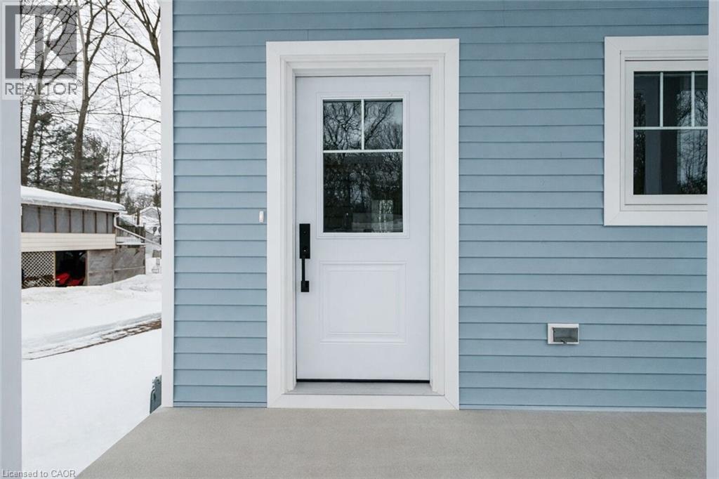 10 Frederick Drive, Wasaga Beach, Ontario  L9Z 1P1 - Photo 3 - 40794534