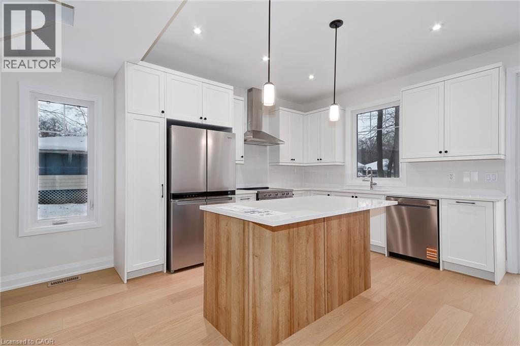 10 Frederick Drive, Wasaga Beach, Ontario  L9Z 1P1 - Photo 6 - 40794534