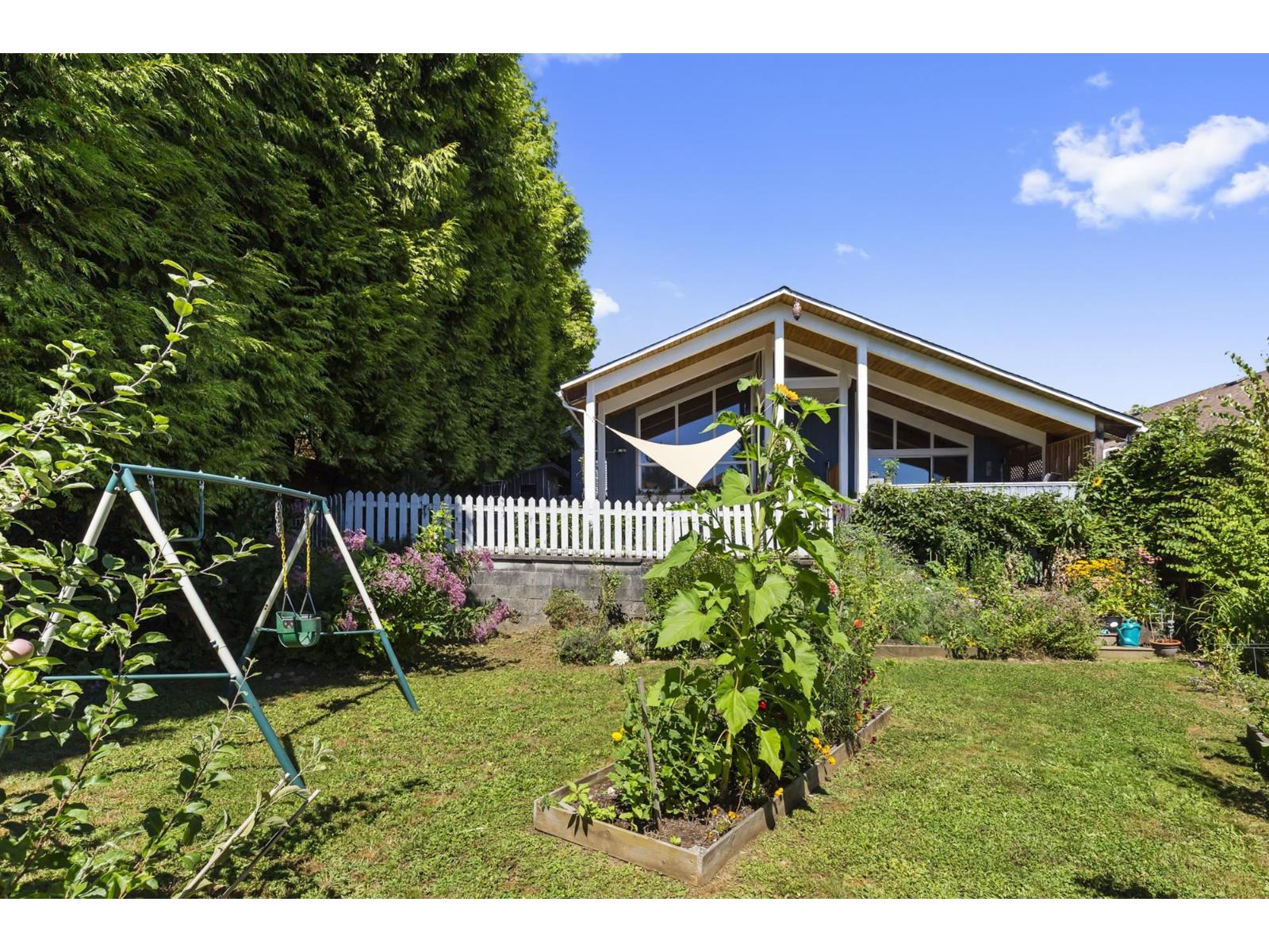 32934 12th Avenue, Mission, British Columbia  V2V 2M8 - Photo 29 - R3075563