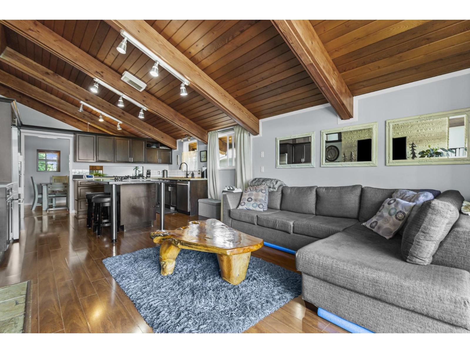 32934 12th Avenue, Mission, British Columbia  V2V 2M8 - Photo 7 - R3075563