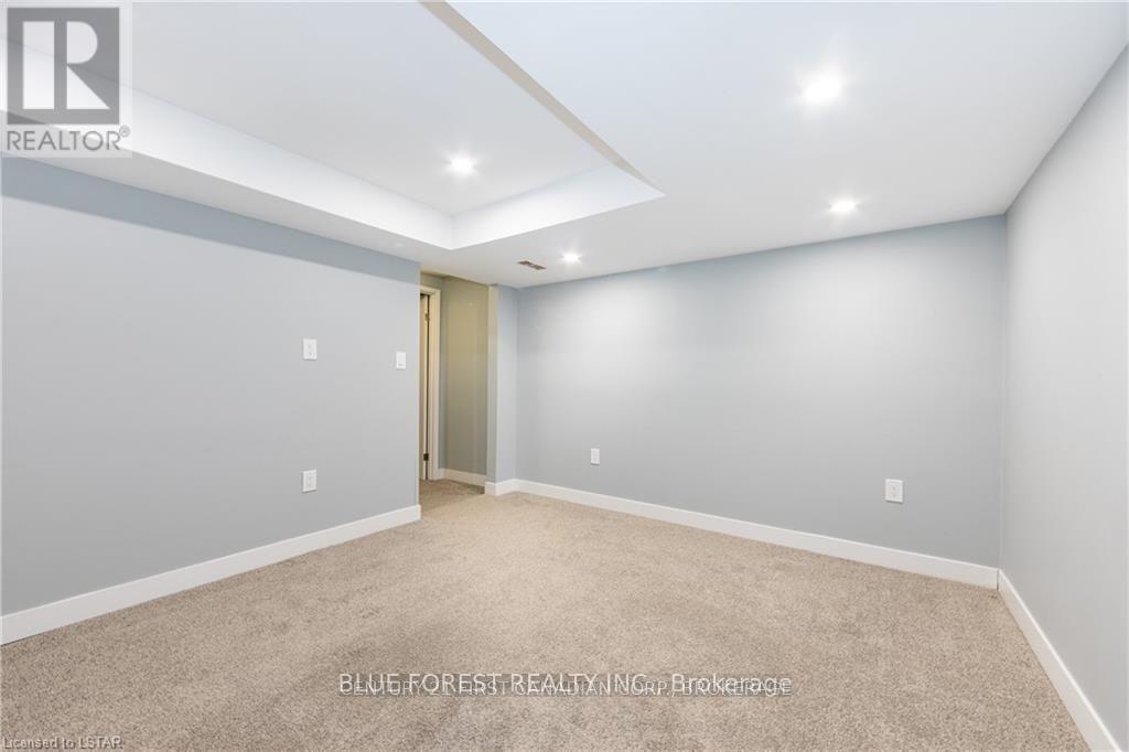 106 - 70 Fiddlers Green Road, London North, Ontario  N6H 4R4 - Photo 16 - X12662738