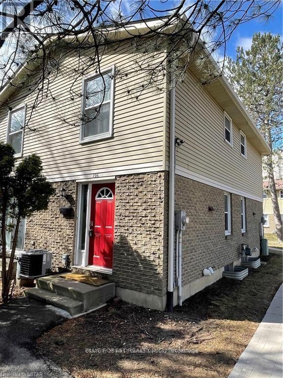 106 - 70 Fiddlers Green Road, London North, Ontario  N6H 4R4 - Photo 2 - X12662738