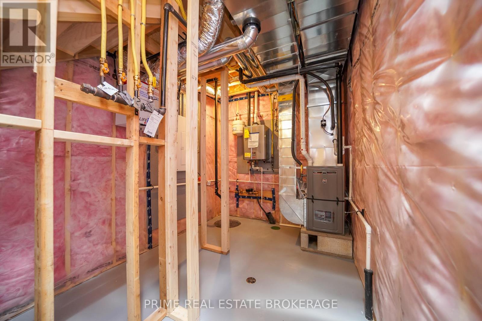 55 - 2 Coastal Crescent, Lambton Shores, Ontario  N0M 1T0 - Photo 43 - X12662896