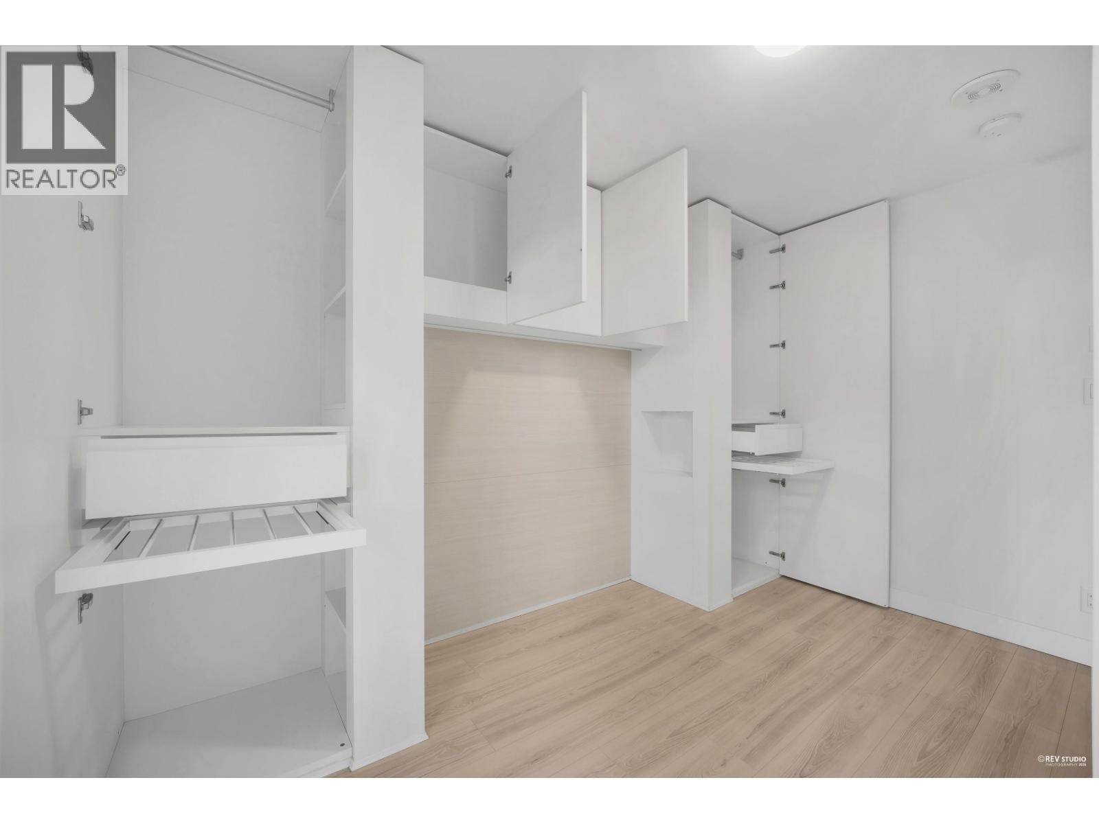 1805 1133 Hornby Street, Vancouver, British Columbia  V6Z 1W1 - Photo 10 - R3075741