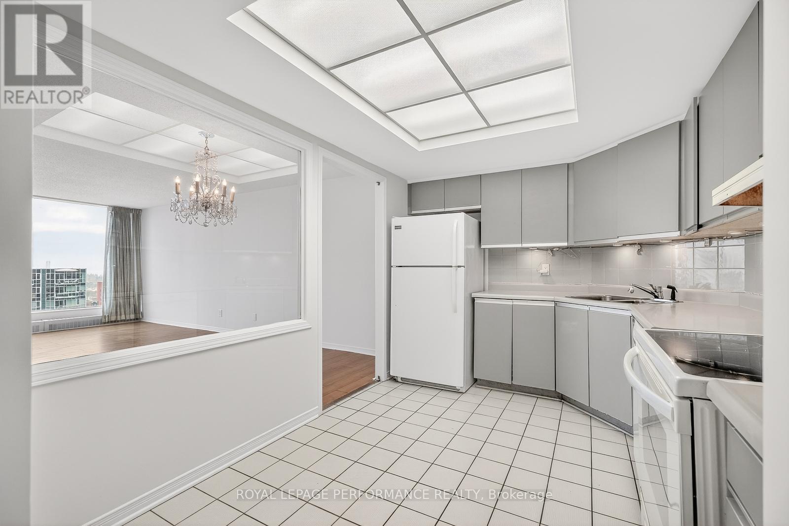 1603 - 160 George Street, Ottawa, Ontario  K1N 9M2 - Photo 11 - X12662770