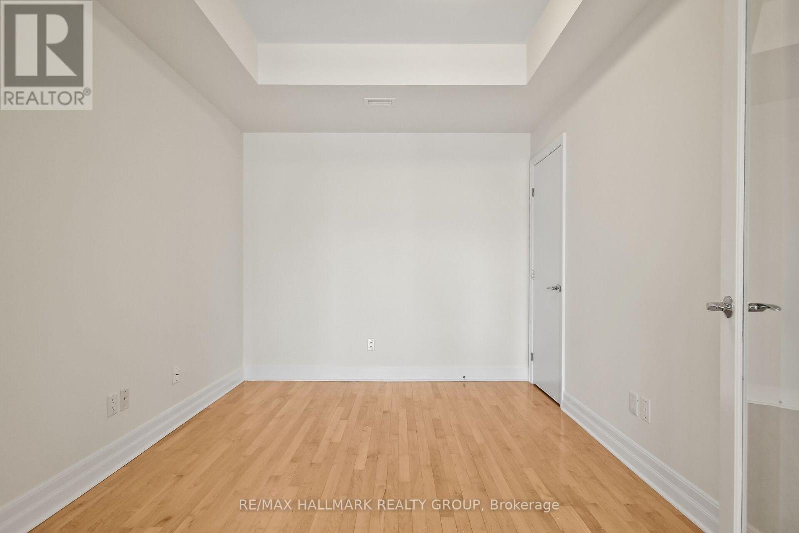 402 - 75 Cleary Avenue, Ottawa, Ontario  K2A 1R8 - Photo 16 - X12662822