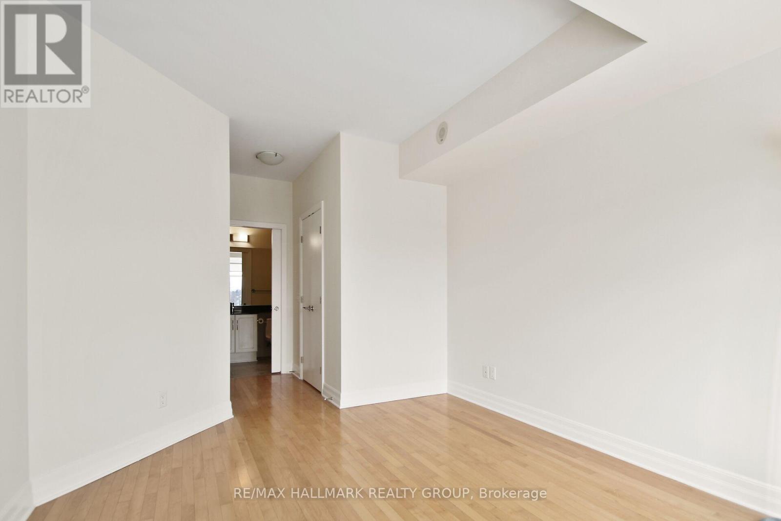 402 - 75 Cleary Avenue, Ottawa, Ontario  K2A 1R8 - Photo 31 - X12662822