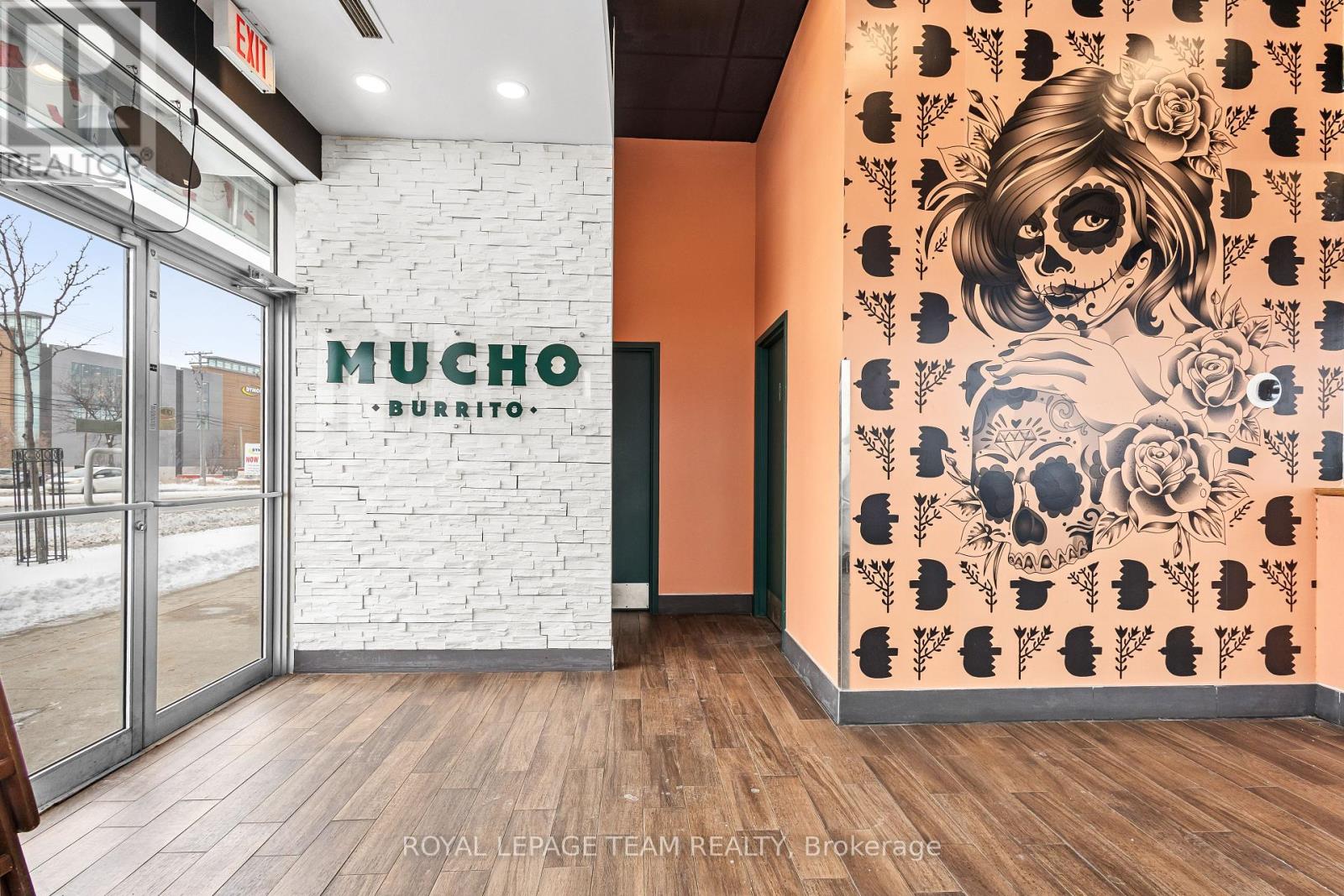 1385 Baseline Road, Ottawa, Ontario  K2C 3G1 - Photo 12 - X12662918