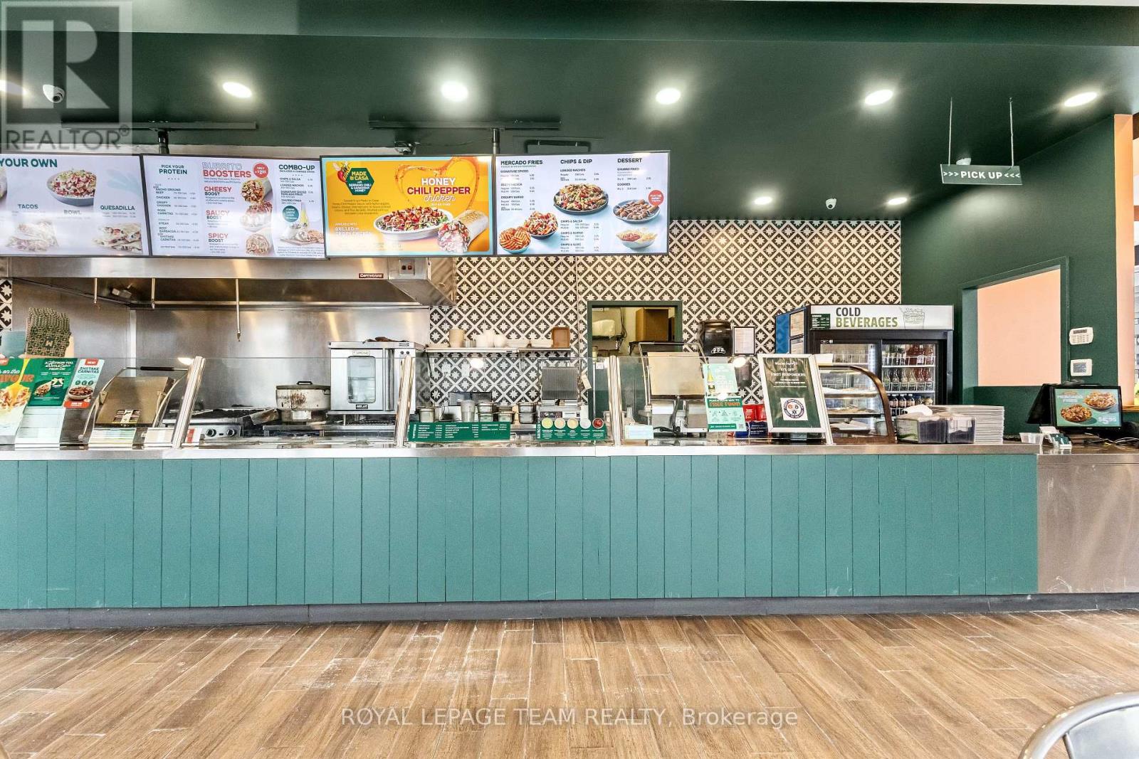 1385 Baseline Road, Ottawa, Ontario  K2C 3G1 - Photo 18 - X12662918