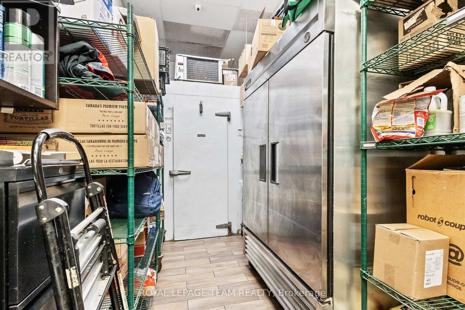 1385 Baseline Road, Ottawa, Ontario  K2C 3G1 - Photo 29 - X12662918