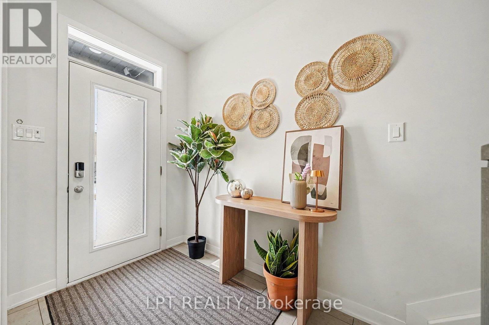 2485 Watercolours Way, Ottawa, Ontario  K2J 7B1 - Photo 4 - X12662986