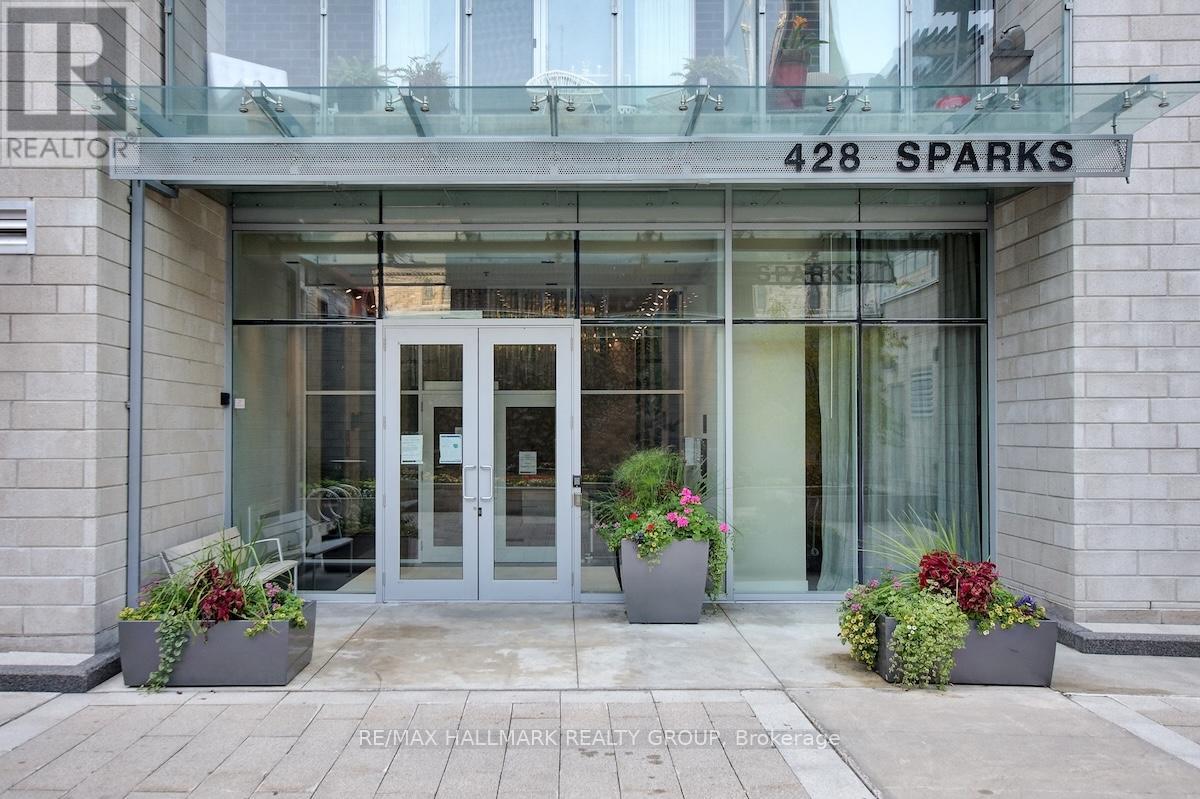 907 - 428 Sparks Street, Ottawa, Ontario  K1R 0B3 - Photo 3 - X12662992