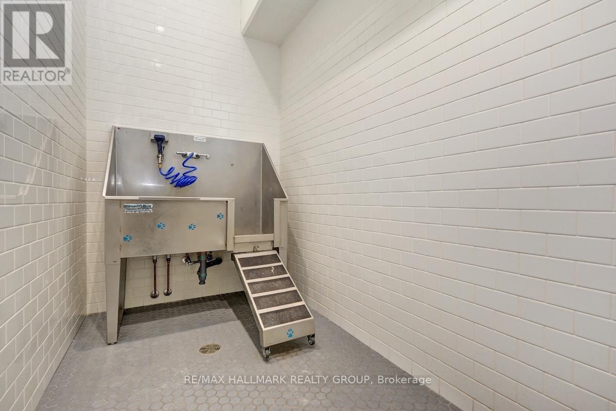 907 - 428 Sparks Street, Ottawa, Ontario  K1R 0B3 - Photo 39 - X12662992