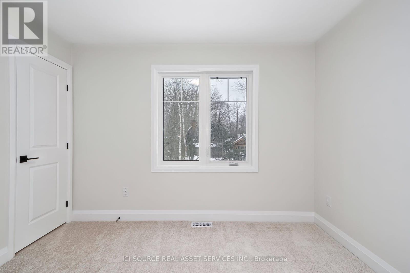 10 Frederick Drive, Wasaga Beach, Ontario  L9Z 1P1 - Photo 12 - S12647490