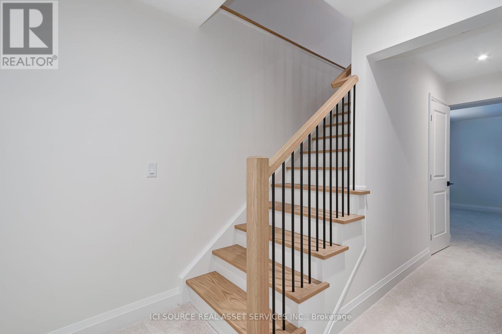 10 Frederick Drive, Wasaga Beach, Ontario  L9Z 1P1 - Photo 18 - S12647490