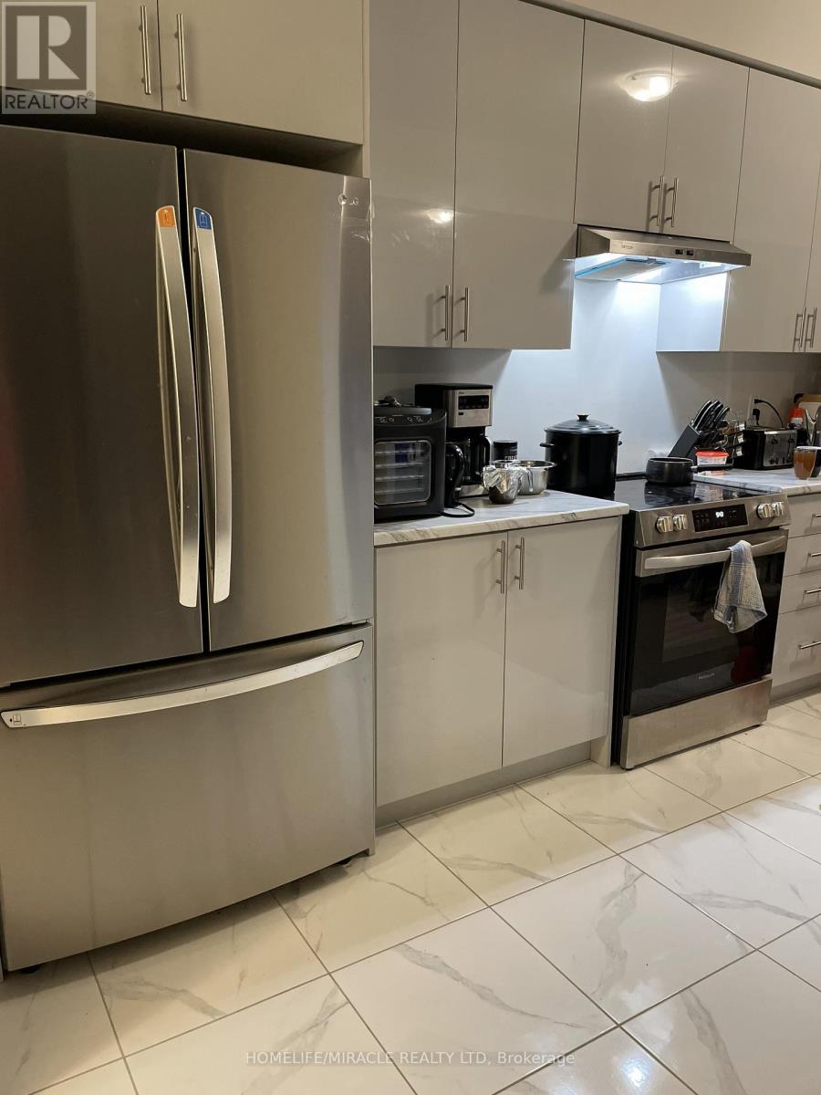 48 Prudhoe Terrace, Barrie, Ontario  L9J 0W2 - Photo 6 - S12659798