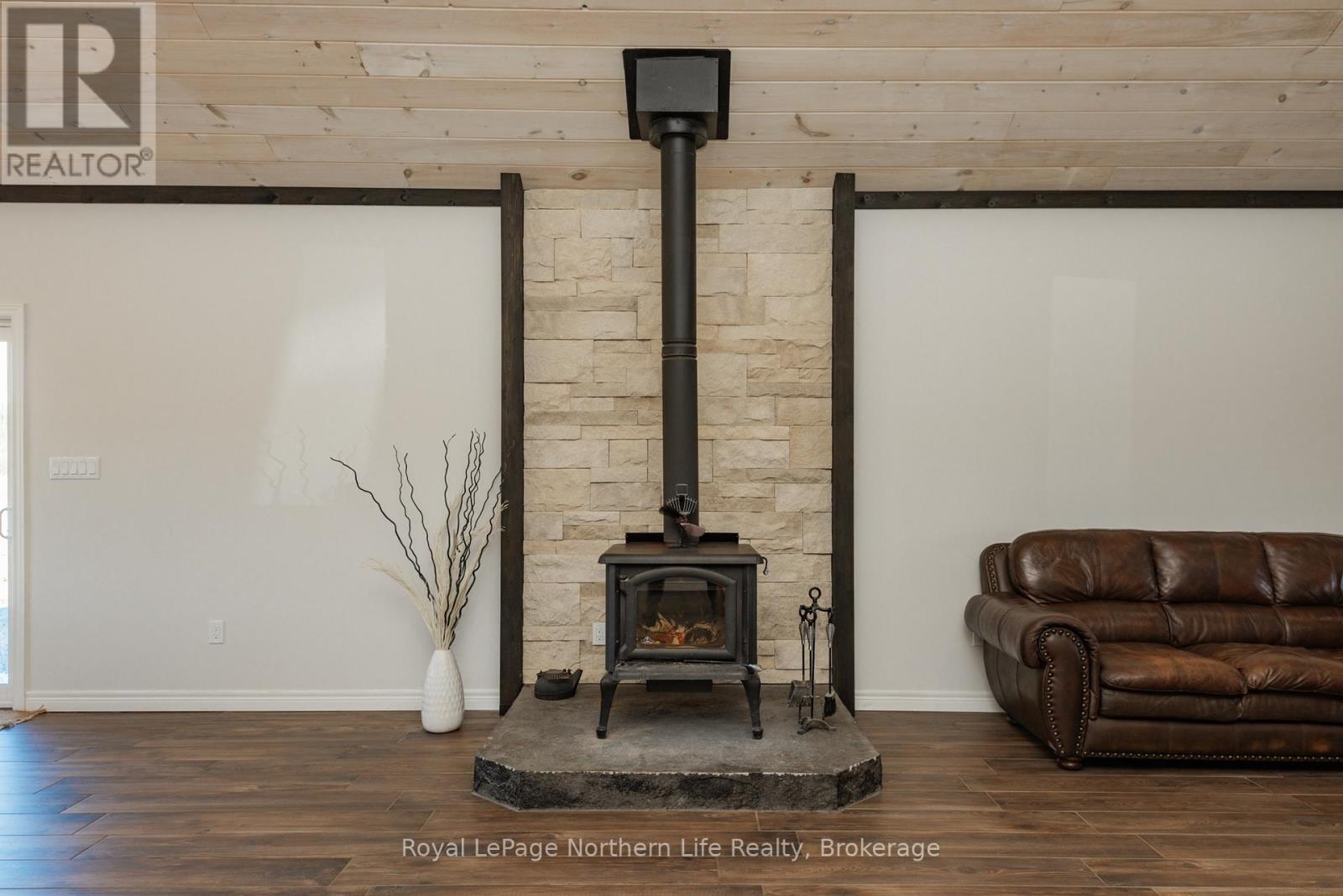 42 Simpson Hill Road, Nipissing, Ontario  P0H 1W0 - Photo 15 - X12662722