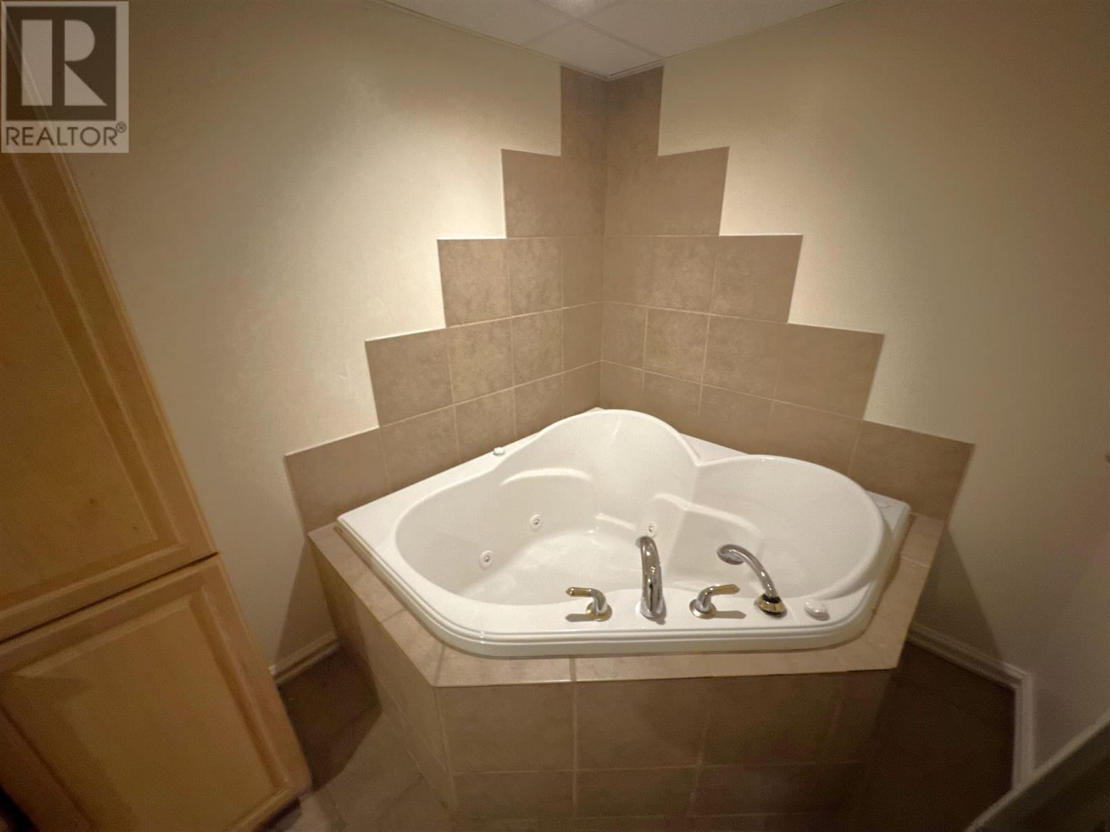 16 Ferguson Rd, Elliot Lake, Ontario  P5A 1C5 - Photo 21 - SM260017