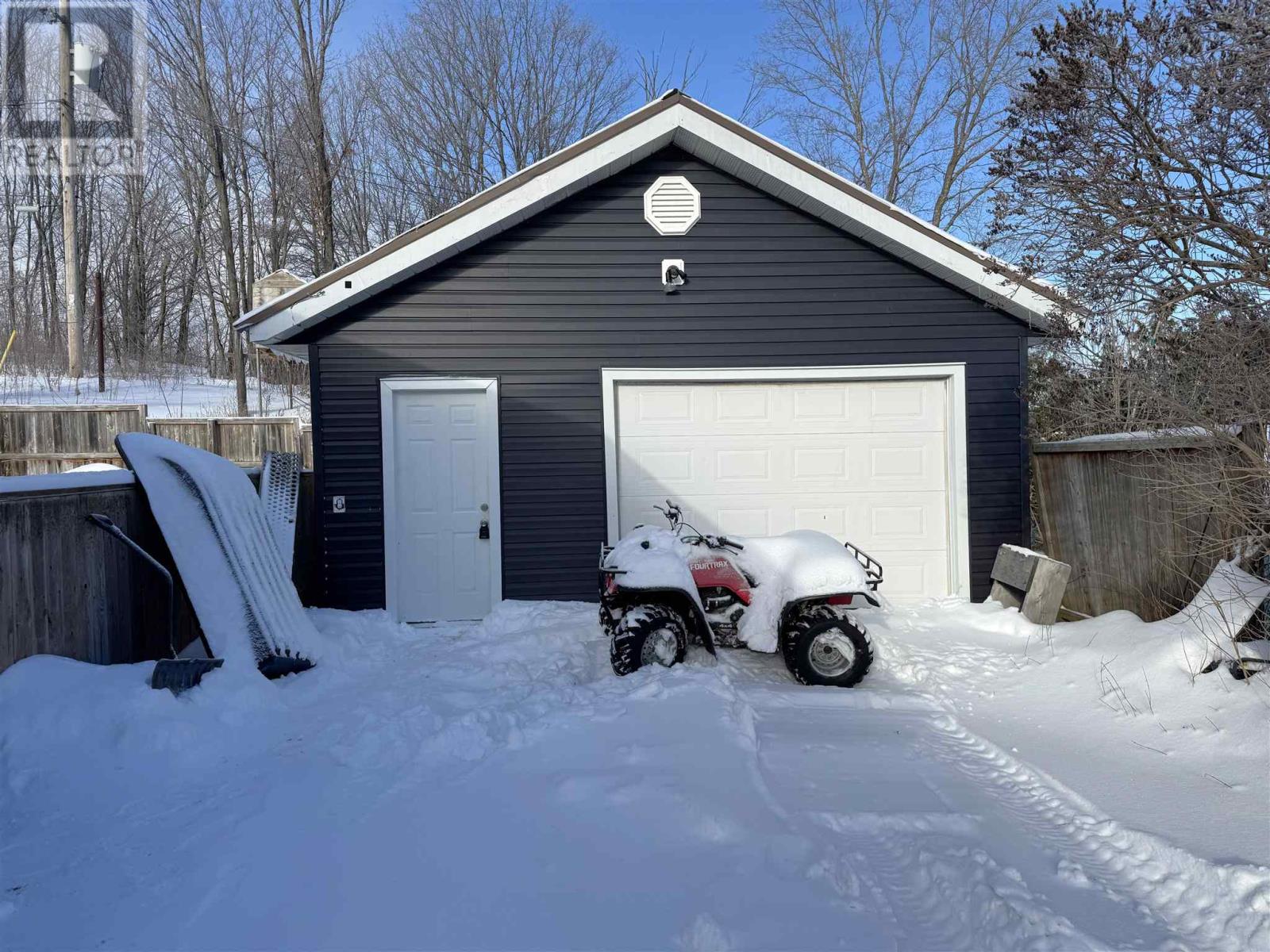 16 Ferguson Rd, Elliot Lake, Ontario  P5A 1C5 - Photo 25 - SM260017