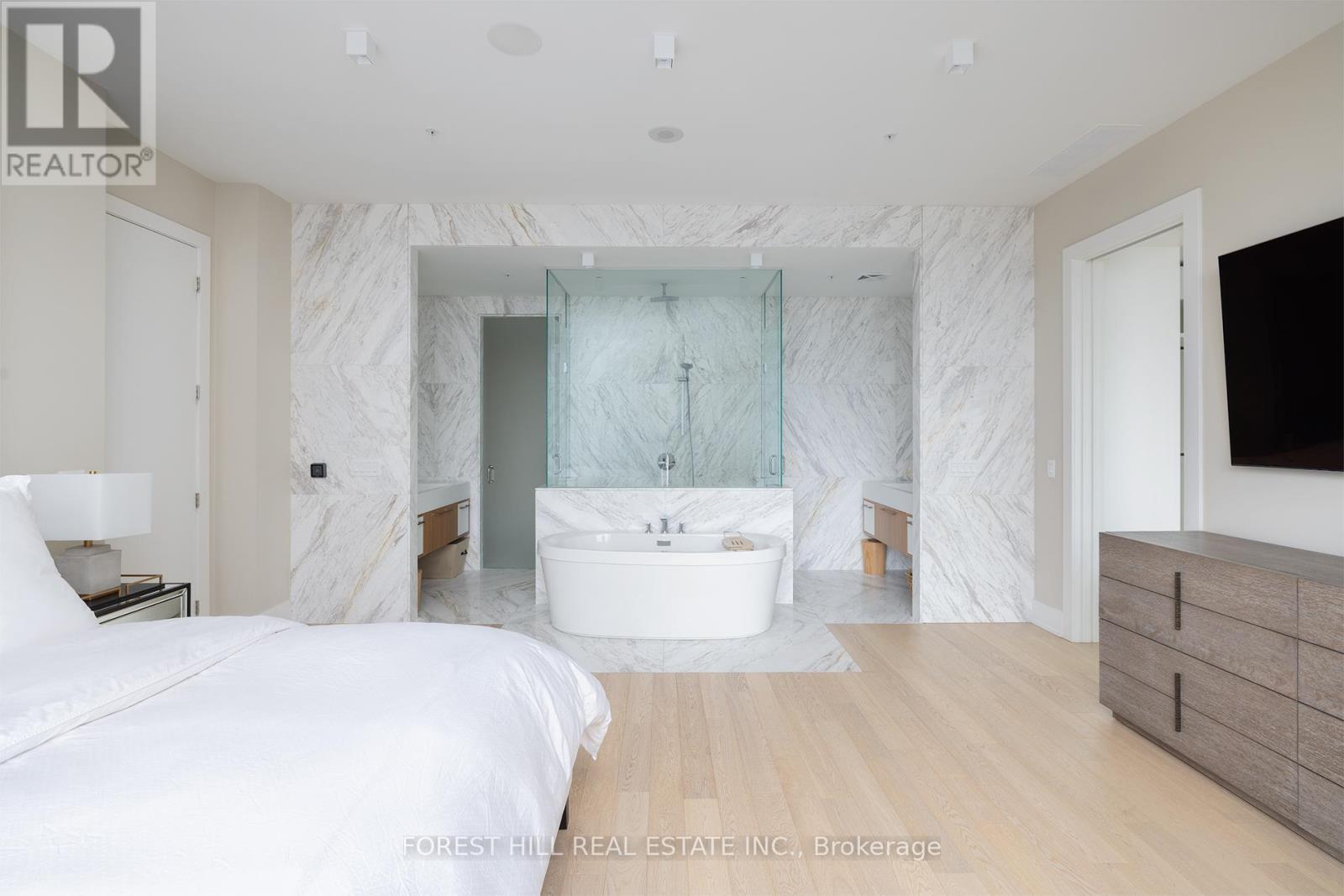 Ph102 - 199 Richmond Street W, Toronto, Ontario  M5V 0H4 - Photo 19 - C12662778