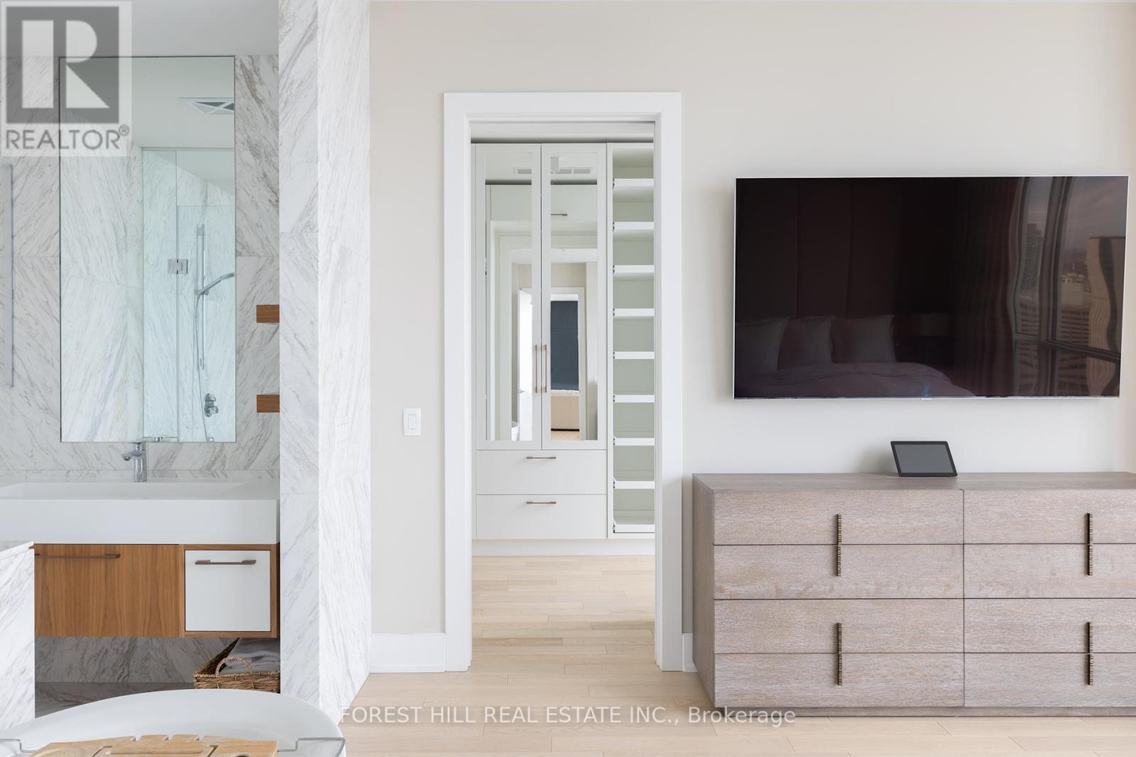 Ph102 - 199 Richmond Street W, Toronto, Ontario  M5V 0H4 - Photo 20 - C12662778