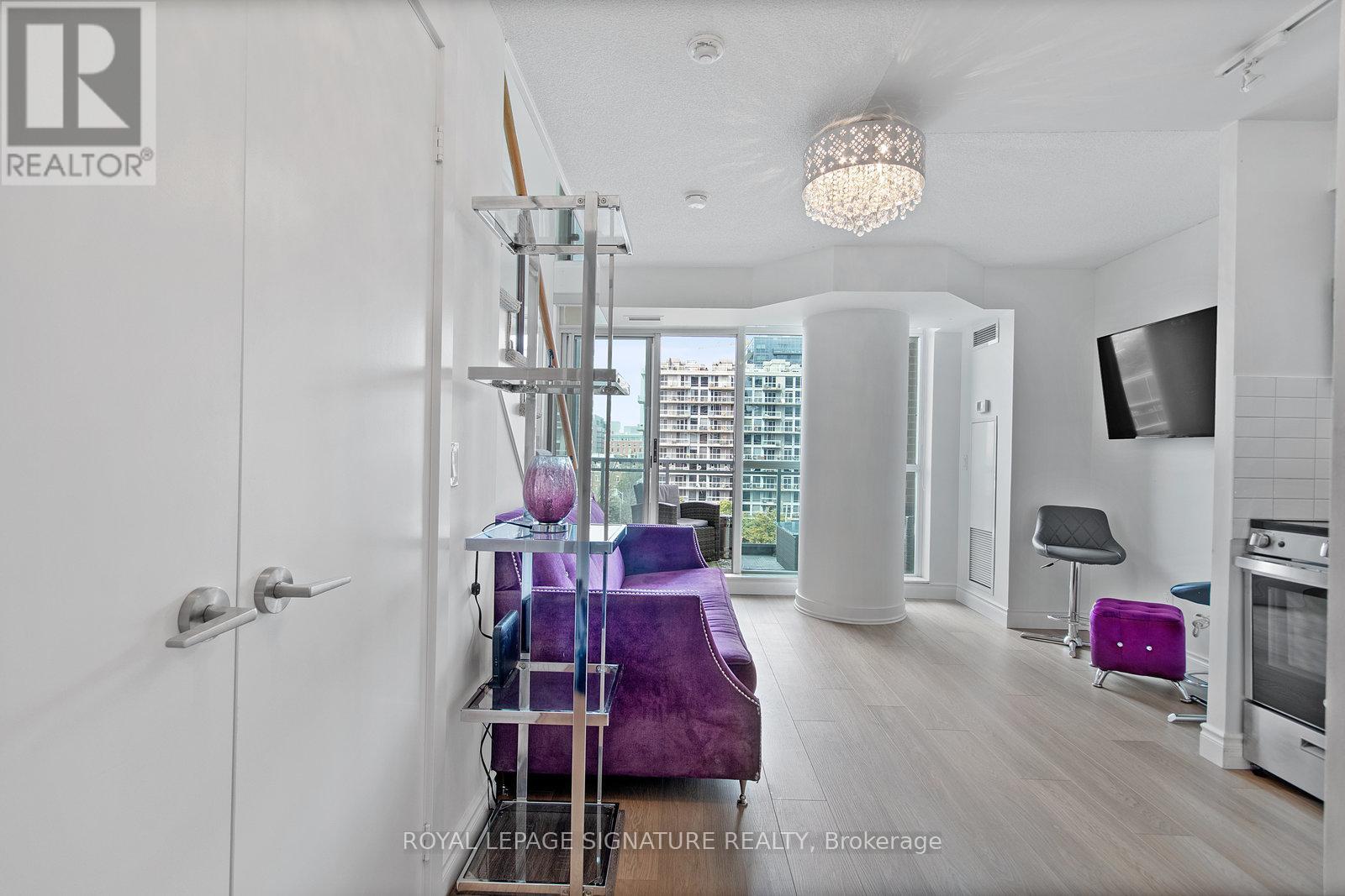 422 - 100 Western Battery Road, Toronto, Ontario  M6K 3S2 - Photo 2 - C12662800