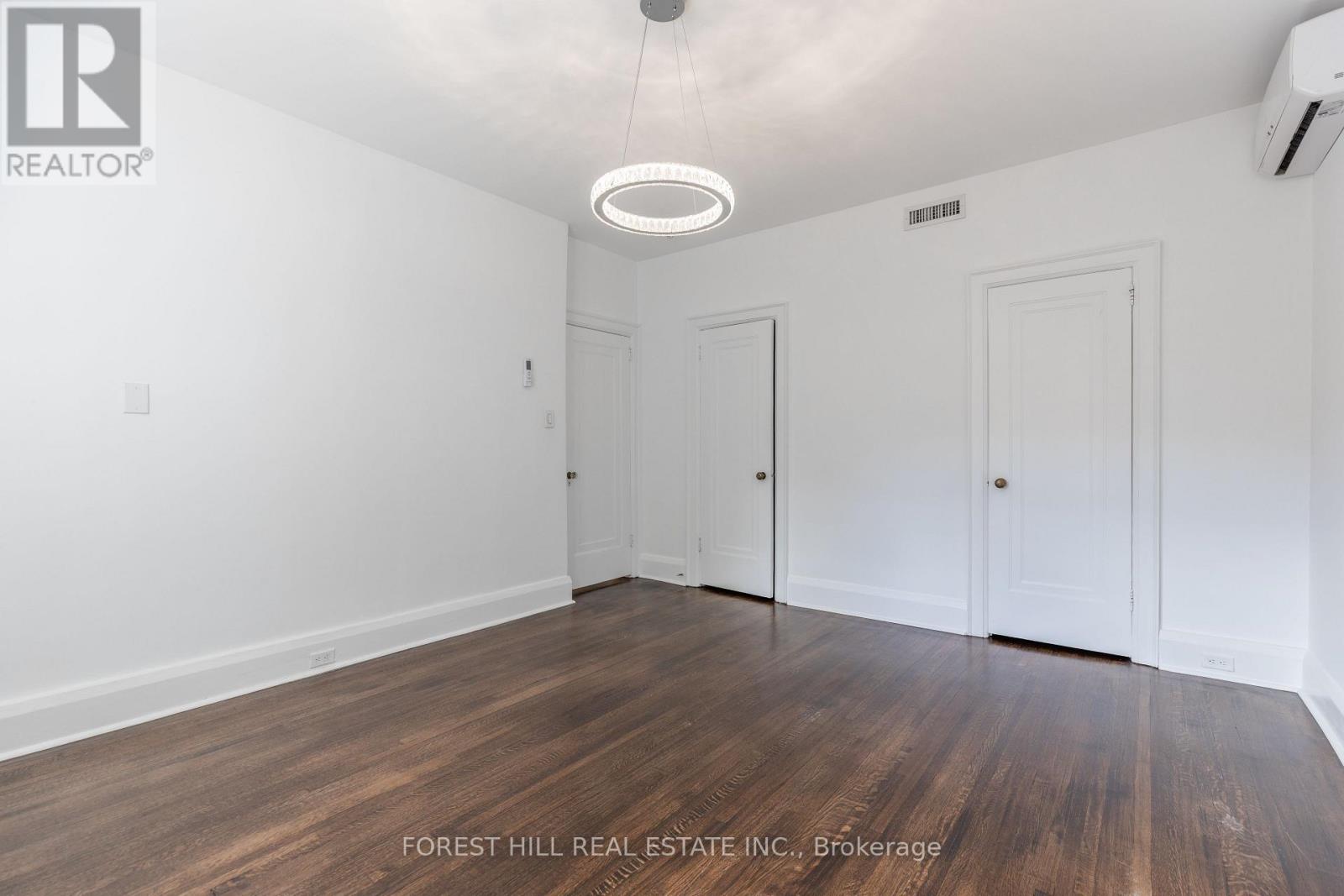 29 Whitehall Road, Toronto, Ontario  M4W 2C5 - Photo 17 - C12662814