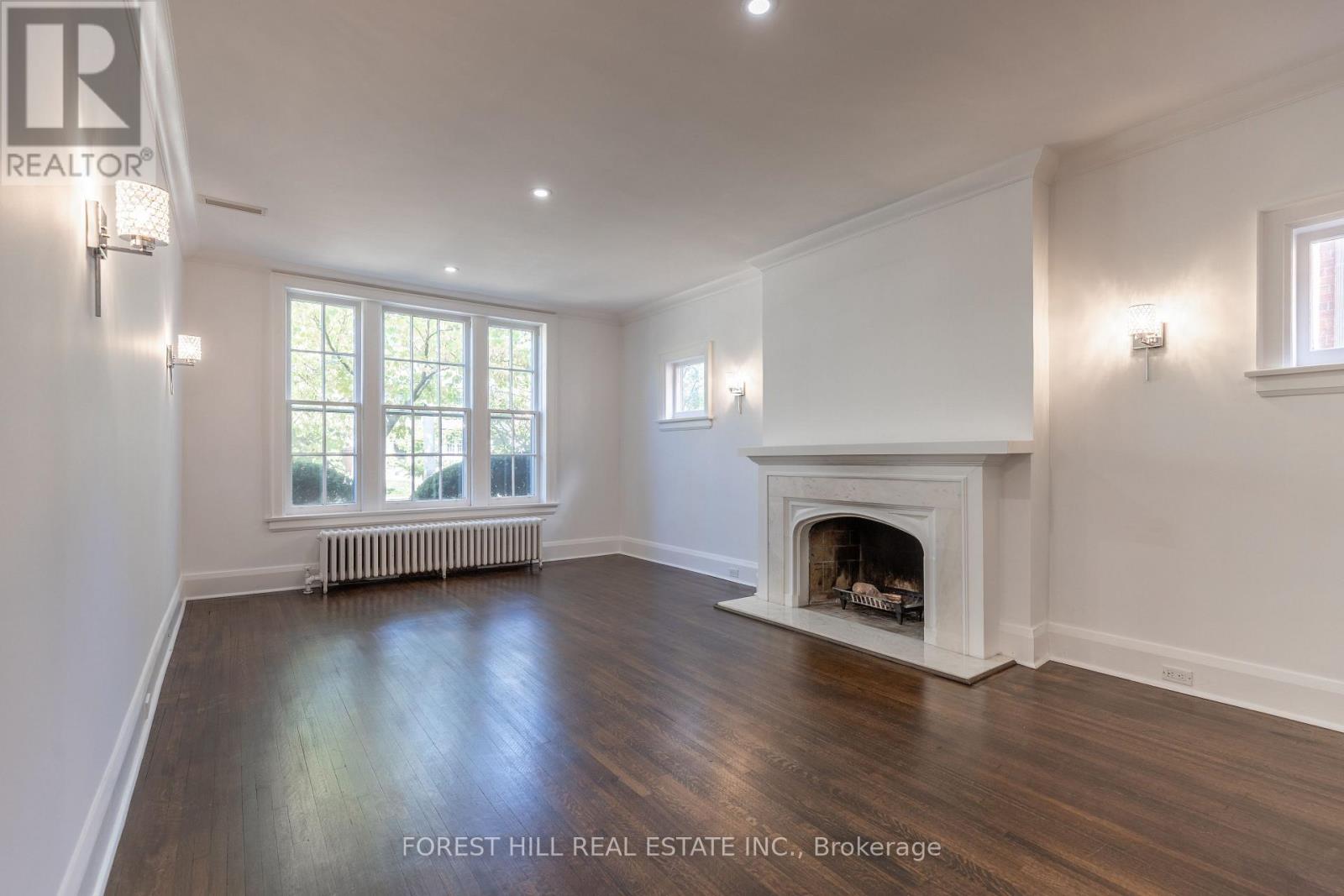 29 Whitehall Road, Toronto, Ontario  M4W 2C5 - Photo 3 - C12662814