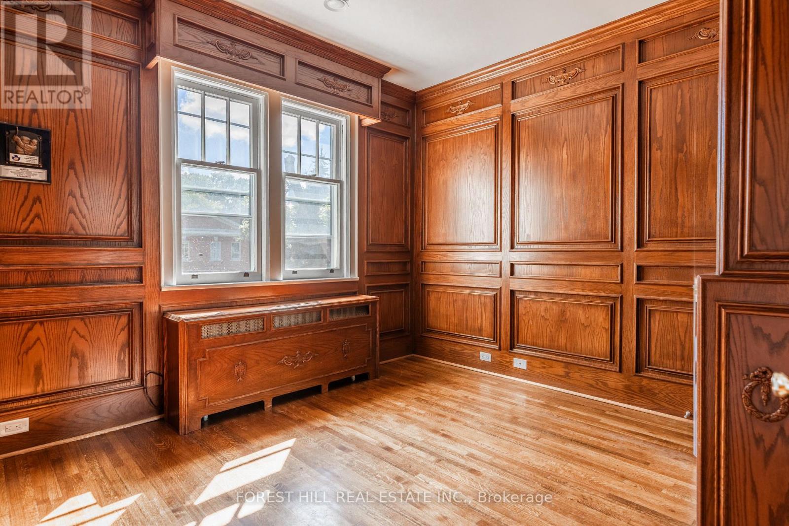 29 Whitehall Road, Toronto, Ontario  M4W 2C5 - Photo 37 - C12662814